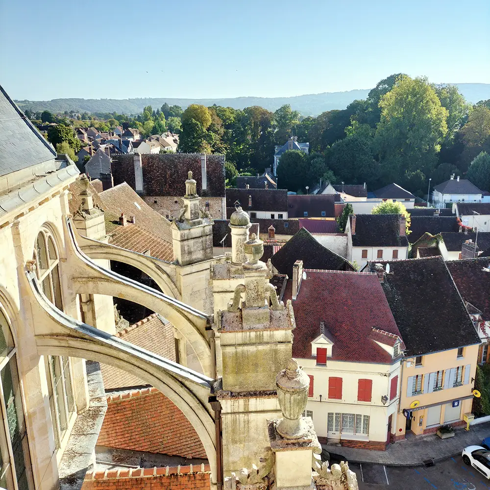 village saint julien du sault eglise collegiale sabotages guitares